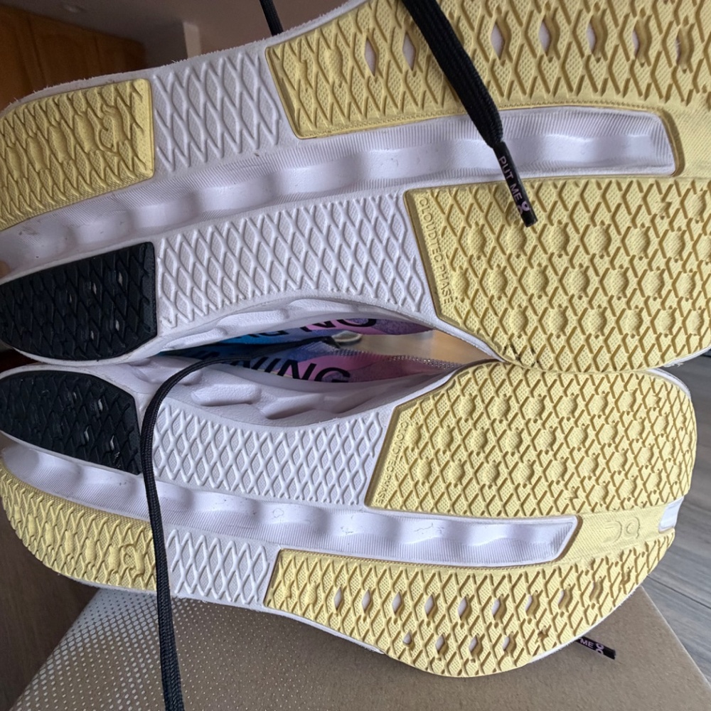 On- Cloudsurfer Next Women's - Picture 3 of 4